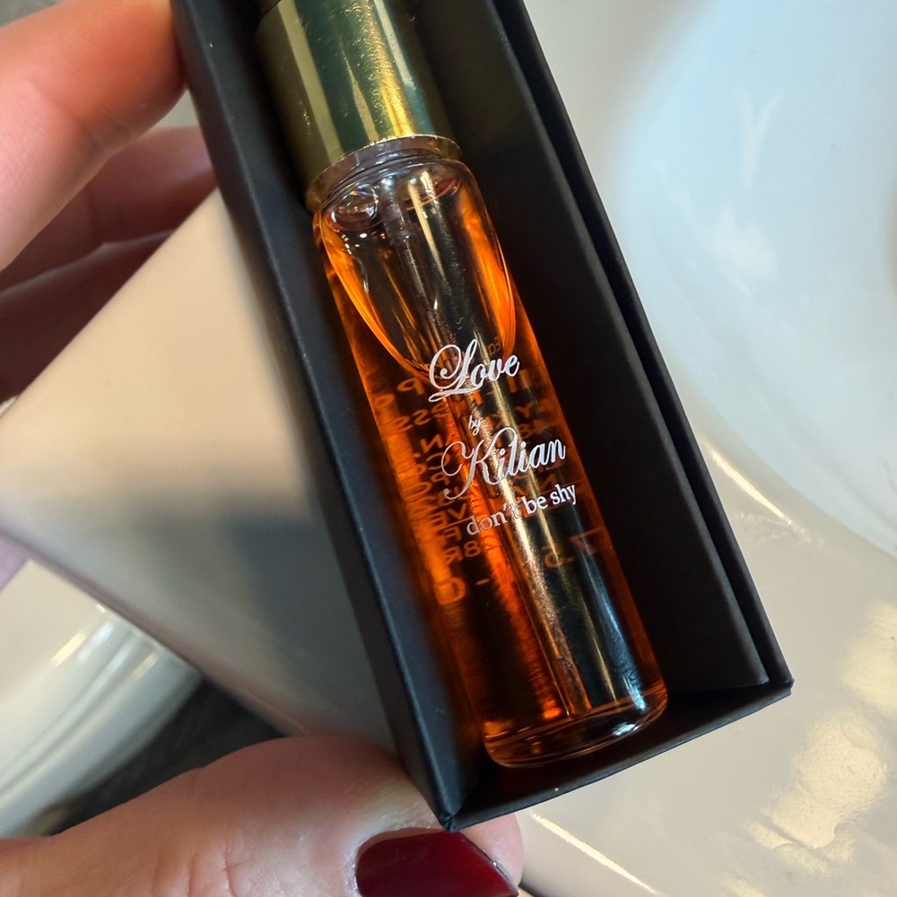 KILIAN Love  Don't Be Shy Perfume
